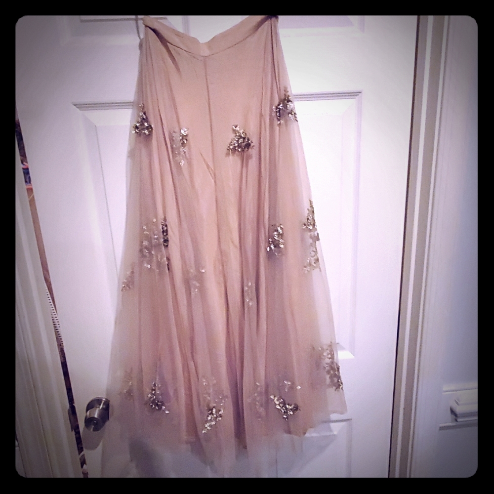 Long skirt